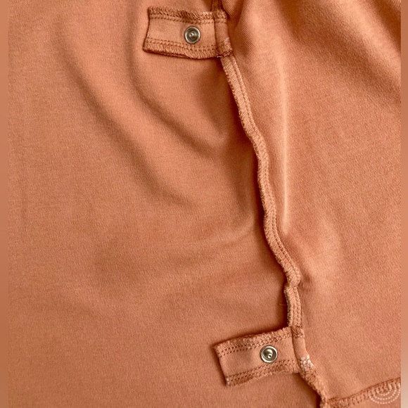 🇨🇦 Parade Organics 2T Rainbow Wrap T-shirt - Picture 7 of 9